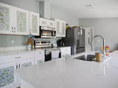 820 Selma Ave, Interlachen, FL 32148 photo 6