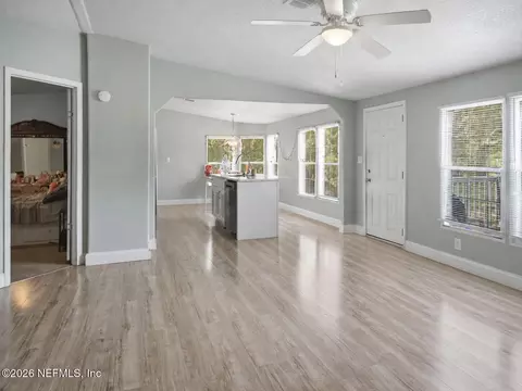 820 Selma Ave, Interlachen, FL 32148 photo 12