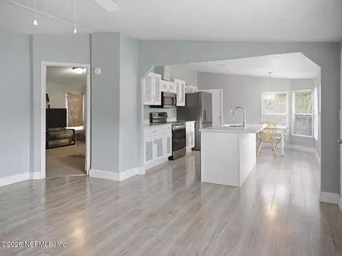 820 Selma Ave, Interlachen, FL 32148 photo 5