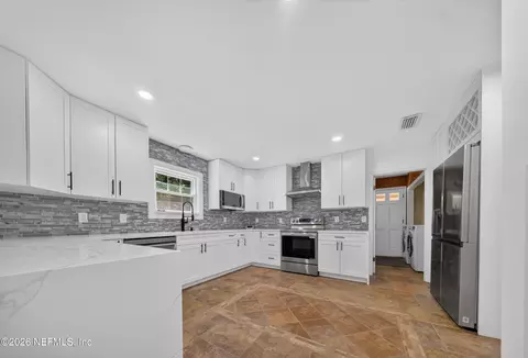 Kitchen - 5210 River Park Villas Dr, Saint Augustine, FL 32092 photo 1 of 3
