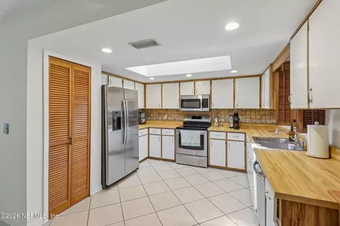 2934 Mango Tree Dr, Edgewater, FL 32141 photo 13