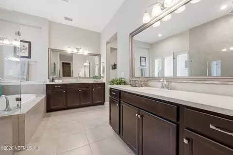 Bath - 359 Glenneyre Cir, Saint Augustine, FL 32092 photo 1 of 8