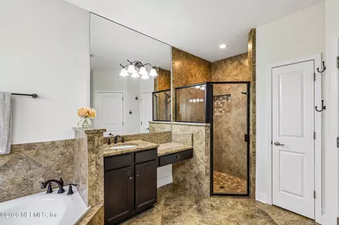 Bath - 1755 Eagle Crest Dr, Fleming Island, FL 32003 photo 2 of 6