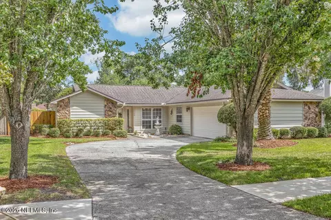 3386 Sarah Spaulding Dr, Jacksonville, FL 32223