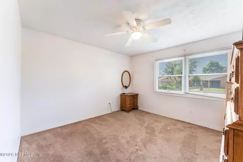 Bedroom - 7307 Maple Tree Dr, Jacksonville, FL 32277 photo 6 of 9