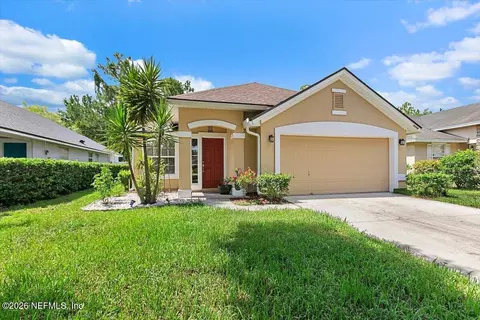 5888 Wind Cave Ln, Jacksonville, FL 32258