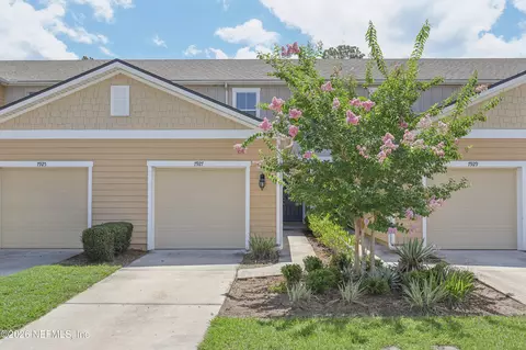 7927 Echo Springs Rd, Jacksonville, FL 32256