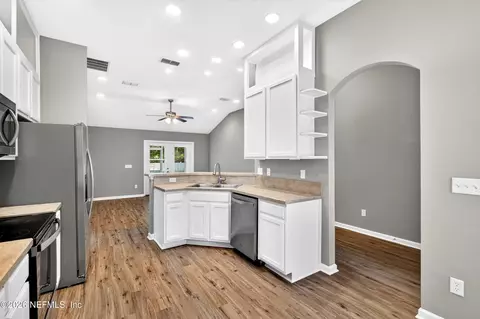 Entry Way - 86269 Venetian Ave, Yulee, FL 32097 photo 1 of 2
