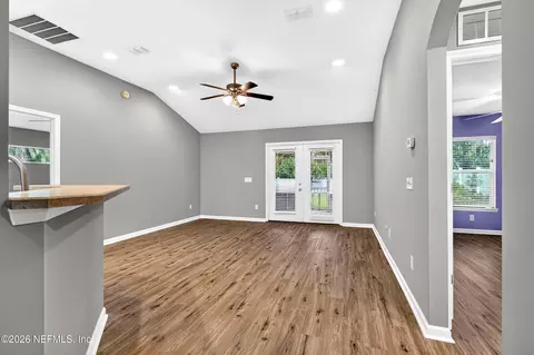 Living - 86269 Venetian Ave, Yulee, FL 32097 photo 2 of 2