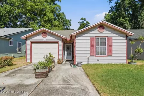 258 Aquarius Cir W, Jacksonville, FL 32216
