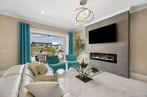 Living - 623 Rum Runner Way, Saint Johns, FL 32259 photo 4 of 4