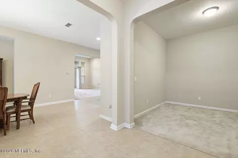 Entry Way - 7209 Mondovi Ln, Jacksonville, FL 32258 photo 6 of 14