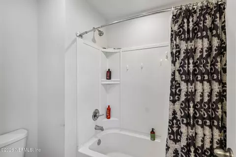 Bath - 91 Lambert Rd, Saint Johns, FL 32259 photo 2 of 3