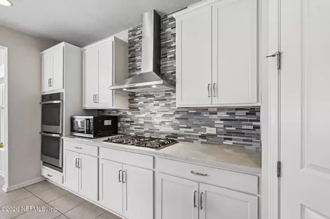 Kitchen - 91 Lambert Rd, Saint Johns, FL 32259 photo 4 of 4