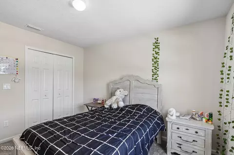 Bedroom - 91 Lambert Rd, Saint Johns, FL 32259 photo 6 of 10