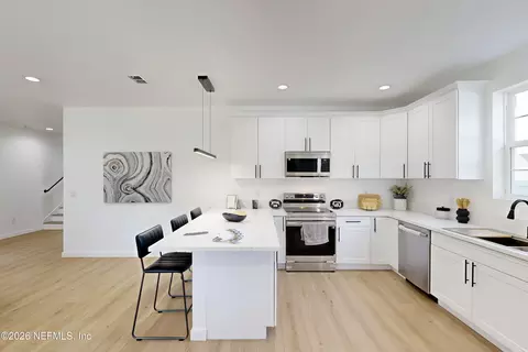 Kitchen - 4203 Pine Road Rd, Orange Park, FL 32065 photo 2 of 2