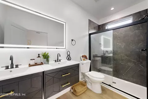 Bath - 4203 Pine Road Rd, Orange Park, FL 32065 photo 1 of 5