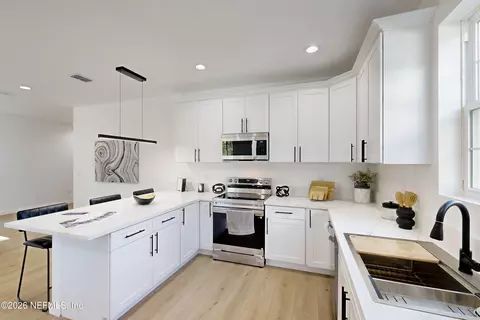 Kitchen - 4203 Pine Road Rd, Orange Park, FL 32065 photo 1 of 1