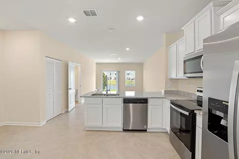 Kitchen - 53 Oarsman Crossing Dr, Saint Augustine, FL 32095 photo 1 of 2