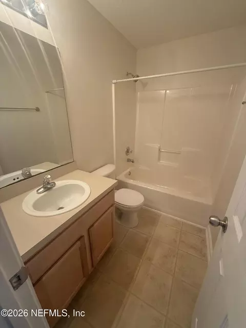 Bath - 521 Scrub Jay Dr, Saint Augustine, FL 32092 photo 3 of 3