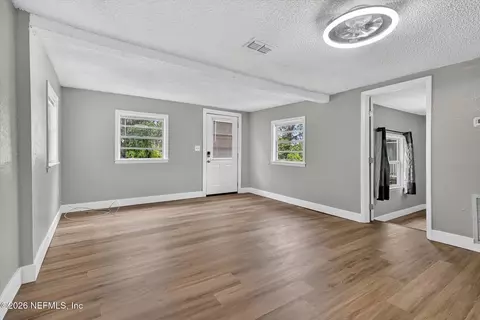 8149 Idaho St, Jacksonville, FL 32220