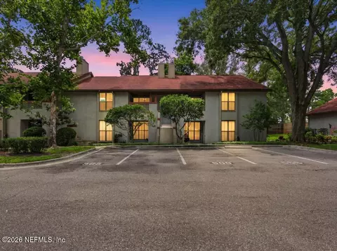 506 Clubhouse Ct #506, Jacksonville, FL 32256