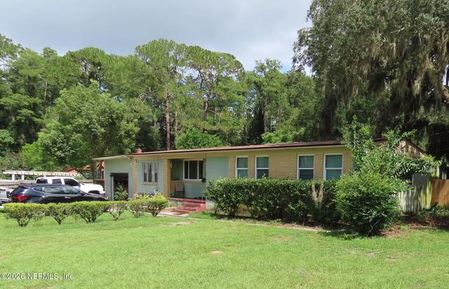 2295 Lake Dr, Jacksonville, FL 32246