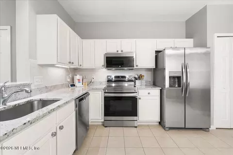 Kitchen - 385 Scrub Jay Dr, Saint Augustine, FL 32092 photo 2 of 2