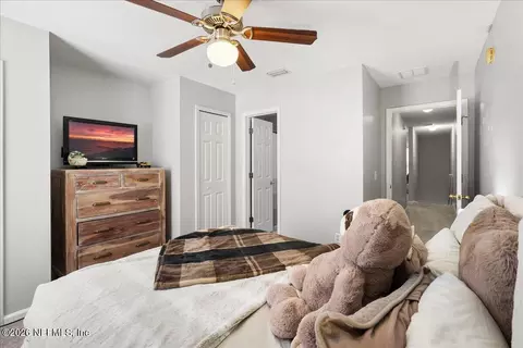 Bedroom - 385 Scrub Jay Dr, Saint Augustine, FL 32092 photo 2 of 5