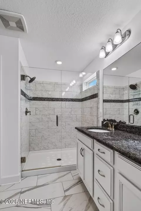 Bath - 187 Beale Ave, Saint Augustine, FL 32092 photo 8 of 14