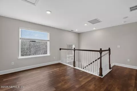 Entry Way - 187 Beale Ave, Saint Augustine, FL 32092 photo 6 of 10