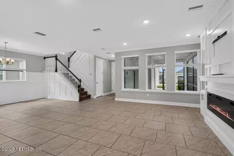 Living - 187 Beale Ave, Saint Augustine, FL 32092 photo 12 of 14