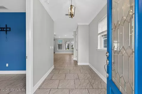 Entry Way - 187 Beale Ave, Saint Augustine, FL 32092 photo 1 of 10