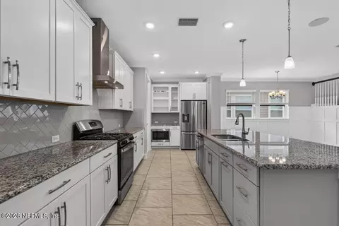 Kitchen - 187 Beale Ave, Saint Augustine, FL 32092 photo 1 of 4