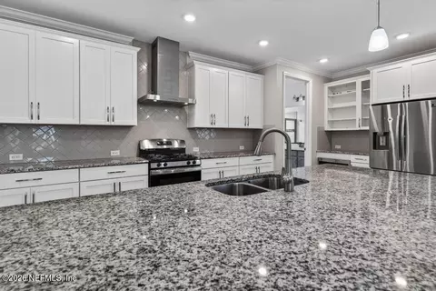 Kitchen - 187 Beale Ave, Saint Augustine, FL 32092 photo 2 of 4