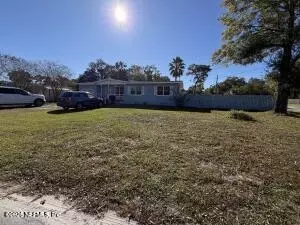 5904 Theed St, Jacksonville, FL 32211