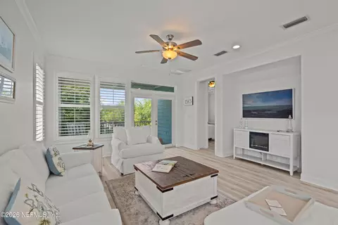 Living - 110 Sunset Cir S, Saint Augustine, FL 32080 photo 1 of 2