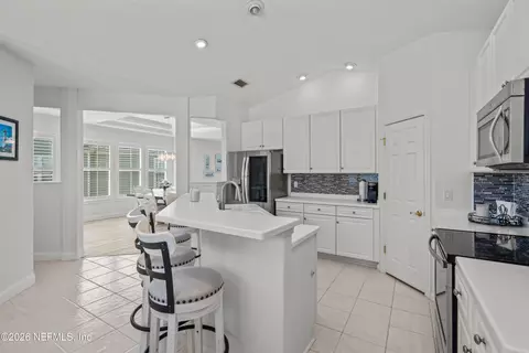 Kitchen - 110 Sunset Cir S, Saint Augustine, FL 32080 photo 3 of 4