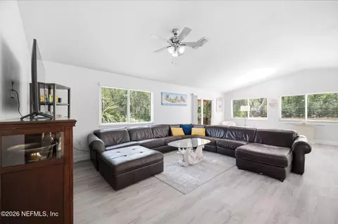 Living - 8180 Anchor Point Dr, Weeki Wachee, FL 34607 photo 3 of 6