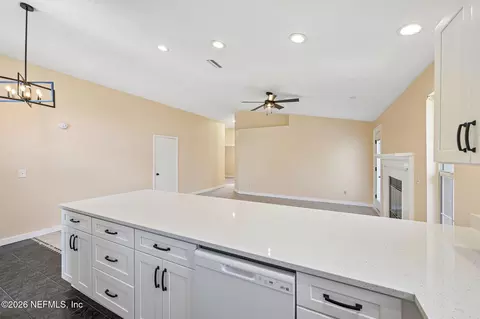 207 B St, Saint Augustine Beach, FL 32080 photo 6