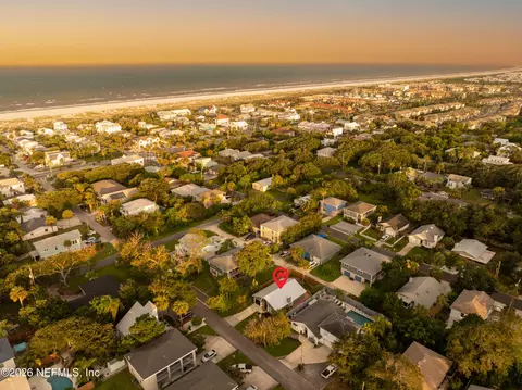 View/Area - 207 B St, Saint Augustine Beach, FL 32080 photo 5 of 11