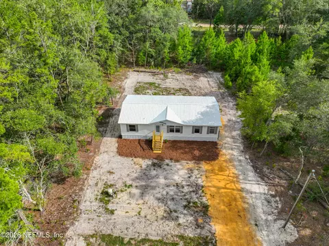 117 Sumac St, Interlachen, FL 32148 photo 7