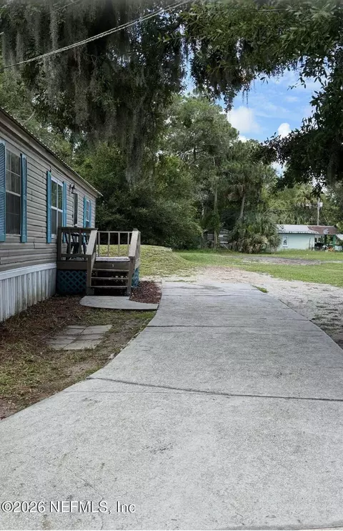 525 N St Johns St, Saint Augustine, FL 32084 photo 2