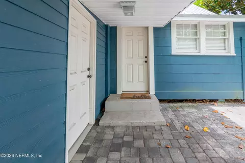 Exterior - 511 E Washington St, Starke, FL 32091 photo 11 of 11