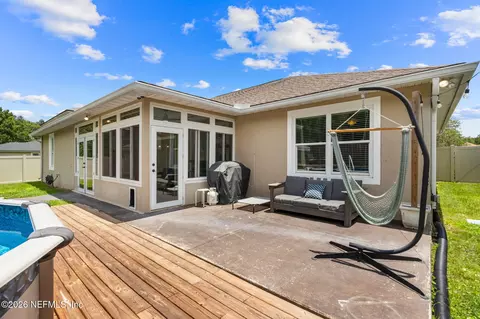 Exterior - 712 Red Cedar Ct, Orange Park, FL 32073 photo 7 of 8