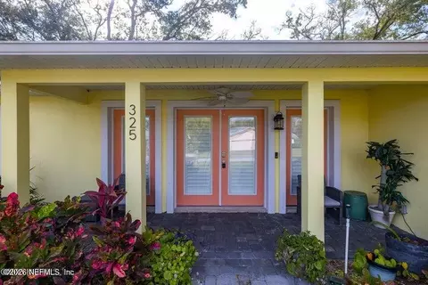 325 Floridian Ave, Saint Augustine, FL 32080 photo 2