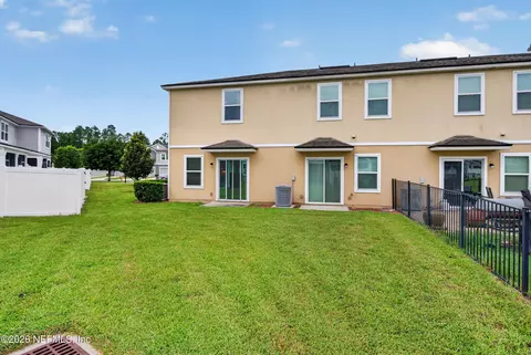 Exterior - 236 Servia Dr, Saint Johns, FL 32259 photo 7 of 11