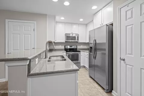 Kitchen - 24 Islander Ct, Saint Augustine, FL 32080 photo 1 of 4