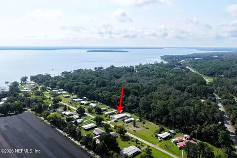 117 Crestbreeze Mnr, Crescent City, FL 32112 photo 2