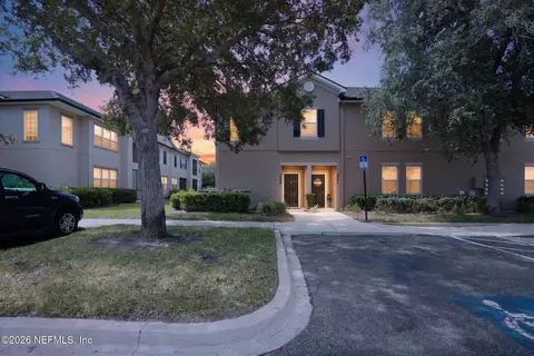 12301 Kernan Forest Blvd #2402, Jacksonville, FL 32225